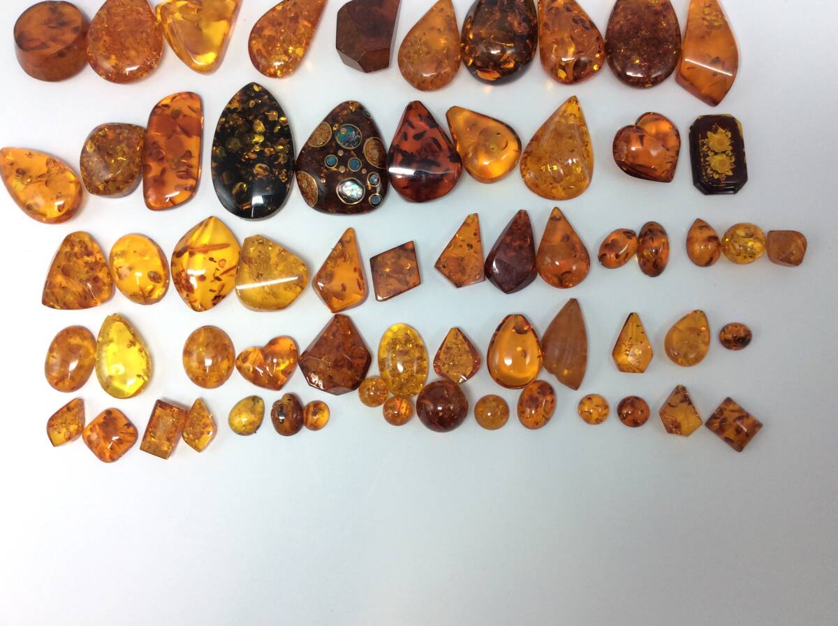 まとめ 琥珀等 約82個 ルース 約420g 外し石 カラーストーン アクセサリー 大量 まとめて おまとめ まとめ売り コハク アンバー_4