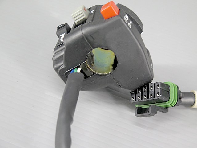 ☆ドゥカティ MH900e 純正 ハンドルスイッチ 左側 (241122DD0012