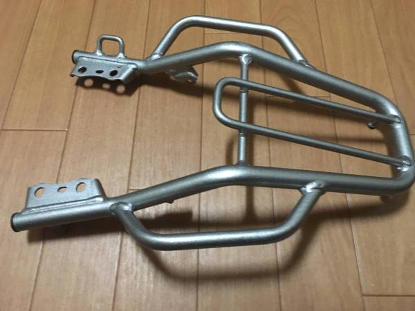 リアキャリア（Q5K-YSK-038-E30)　トリッカー