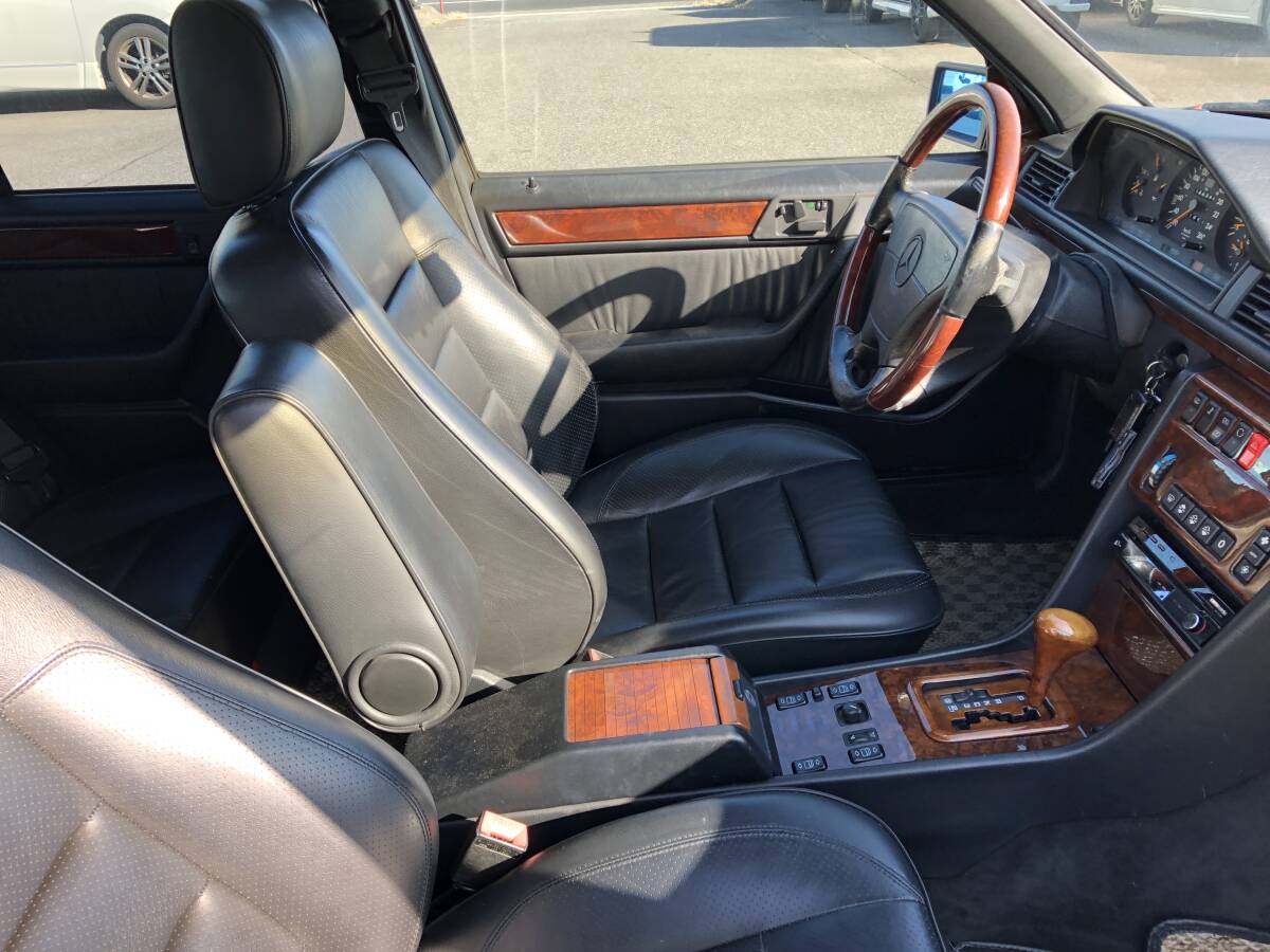 メルセデスベンツ　W１２４　５００E　１９９２年式_8