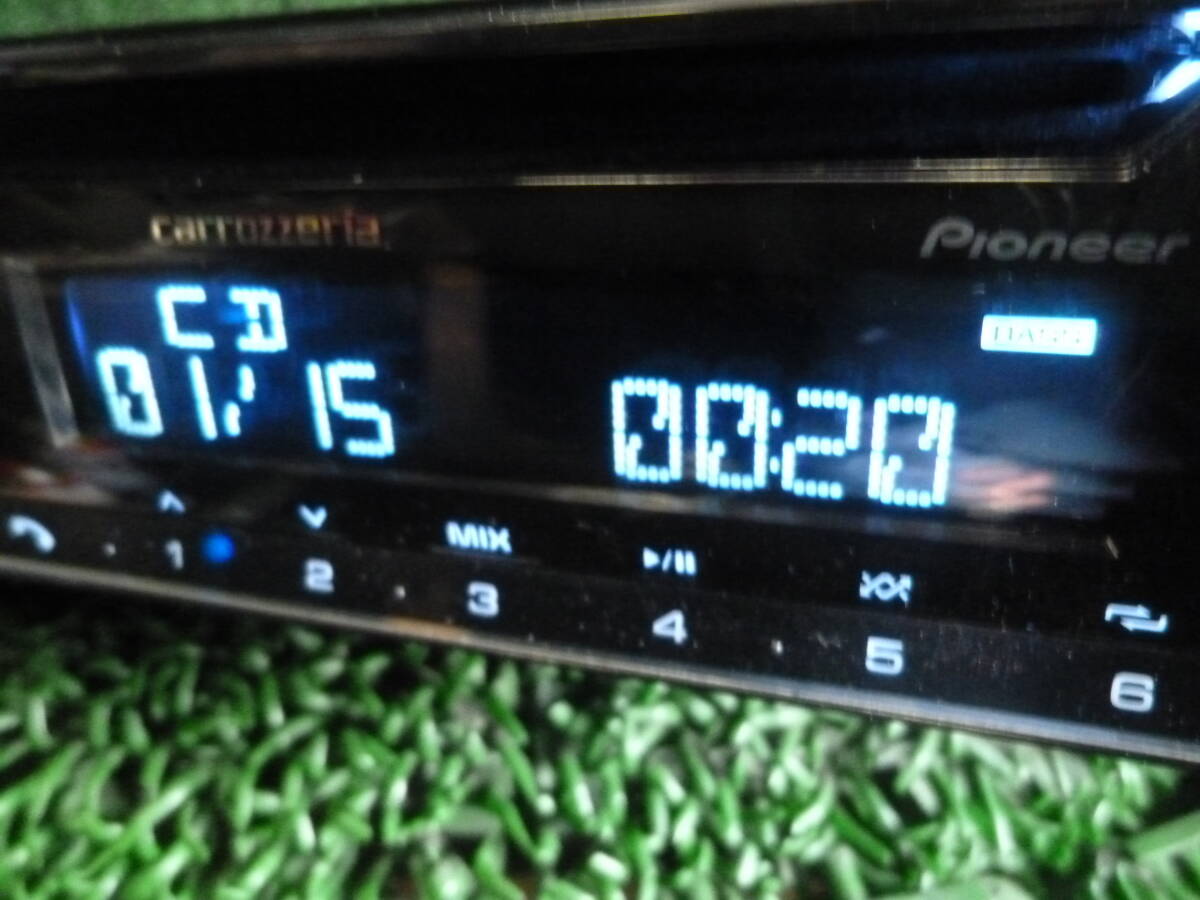 カロッツェリア CDデッキ ヘッドユニット DEH-5600 - Pioneer