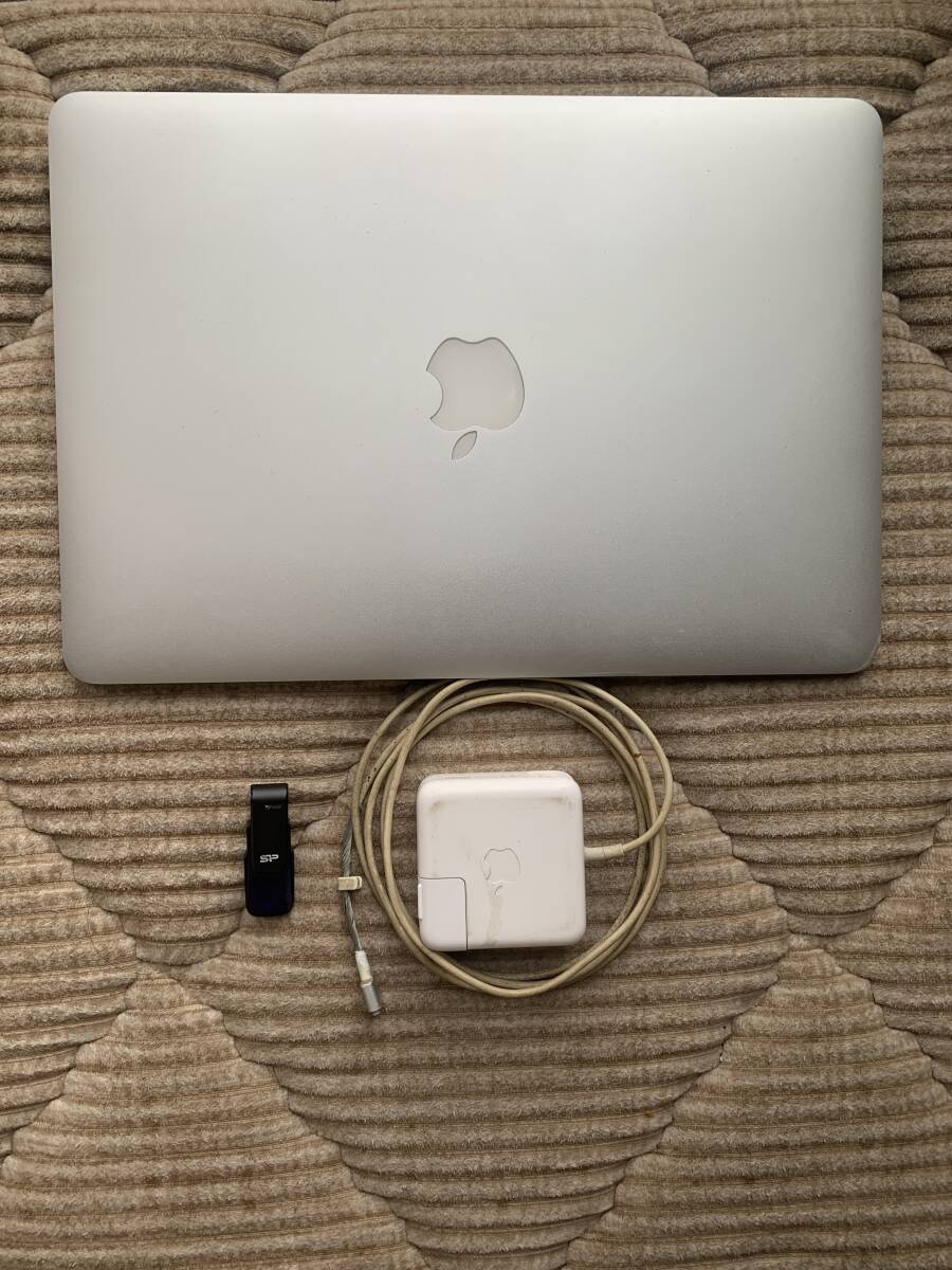 ジャンク品）Macbook air 13-inch early 2014 1.4GHzデュアルコアIntel