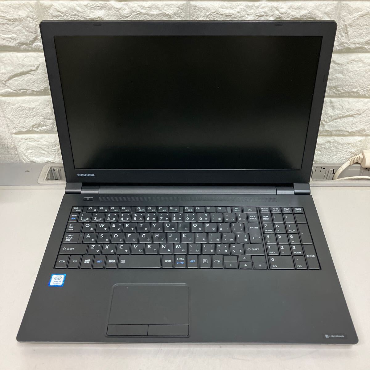 i6 TOSHIBA dynabook B65/M PB65MTB44R7AD21 Core i5 8250U メモリ8GB