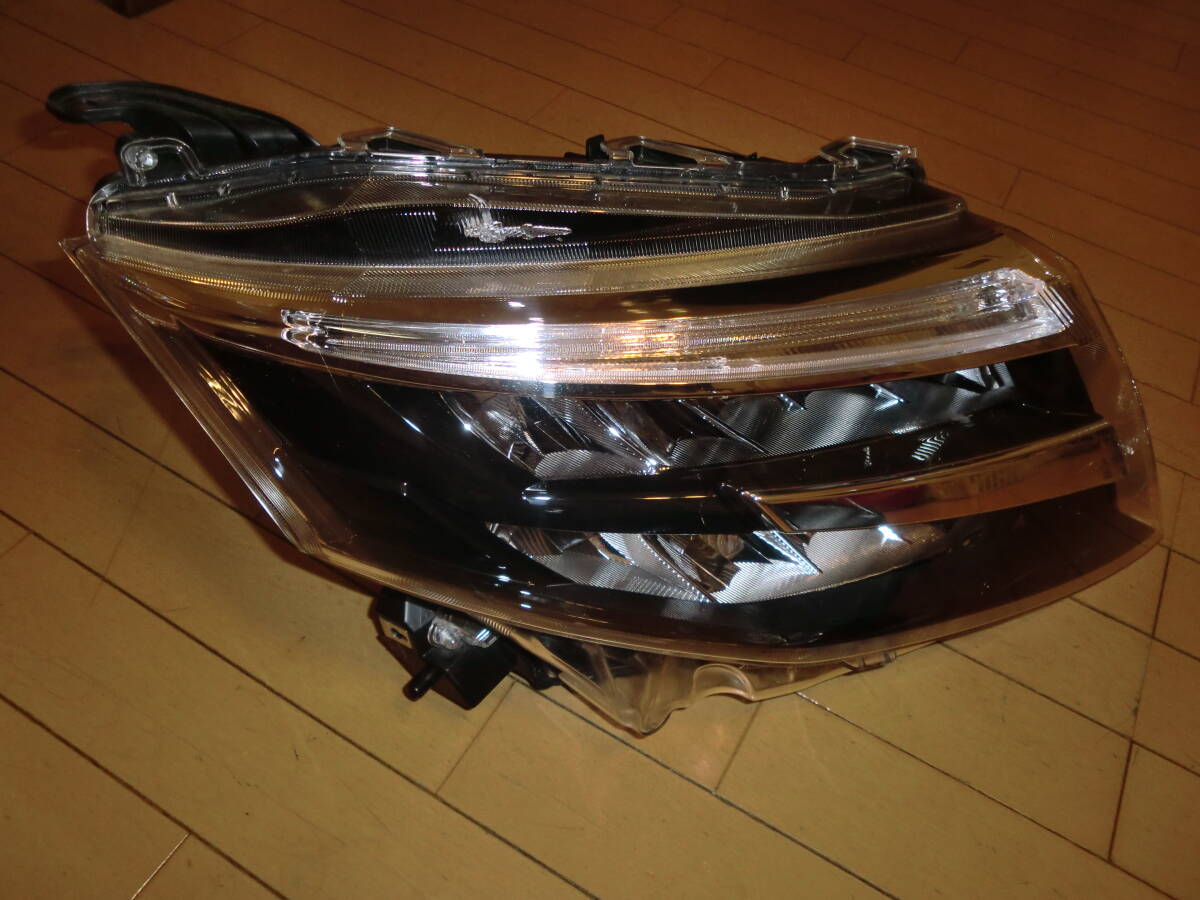 ルーミー 後期 LED M910A M900A トヨタ トール ルーミー⁄トール 