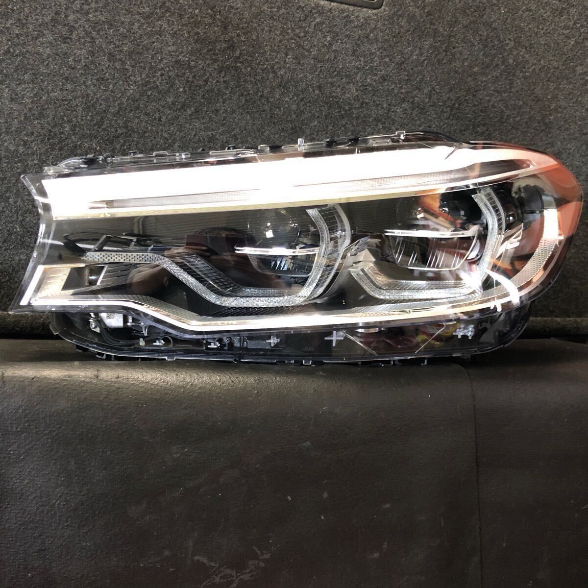 BMW 5シリーズG30 G38 F90用アップグレードフルLEDヘッドライト2018-2020左側_1