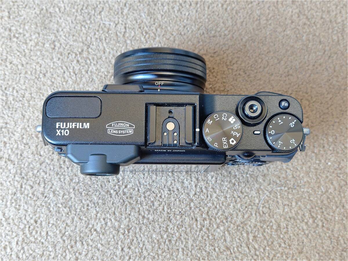 fujifilm 富士フィルム x10 液晶変色あり 【公式通販】