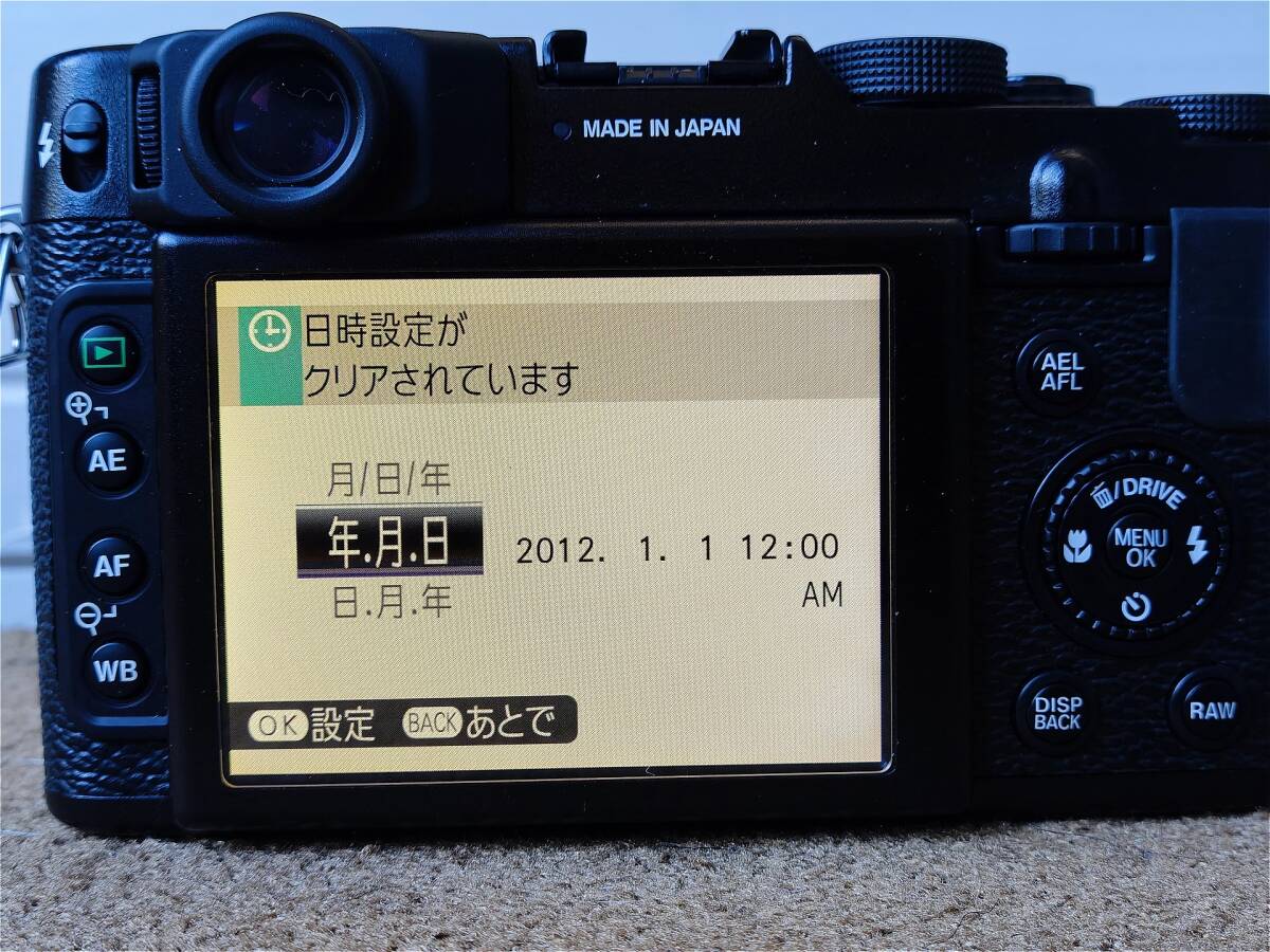 fujifilm 富士フィルム x10 液晶変色あり 【公式通販】