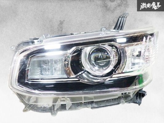 ☆点灯OK☆ トヨタ 純正 NTP10 JPN TAXI ジャパン タクシー LED ヘッド