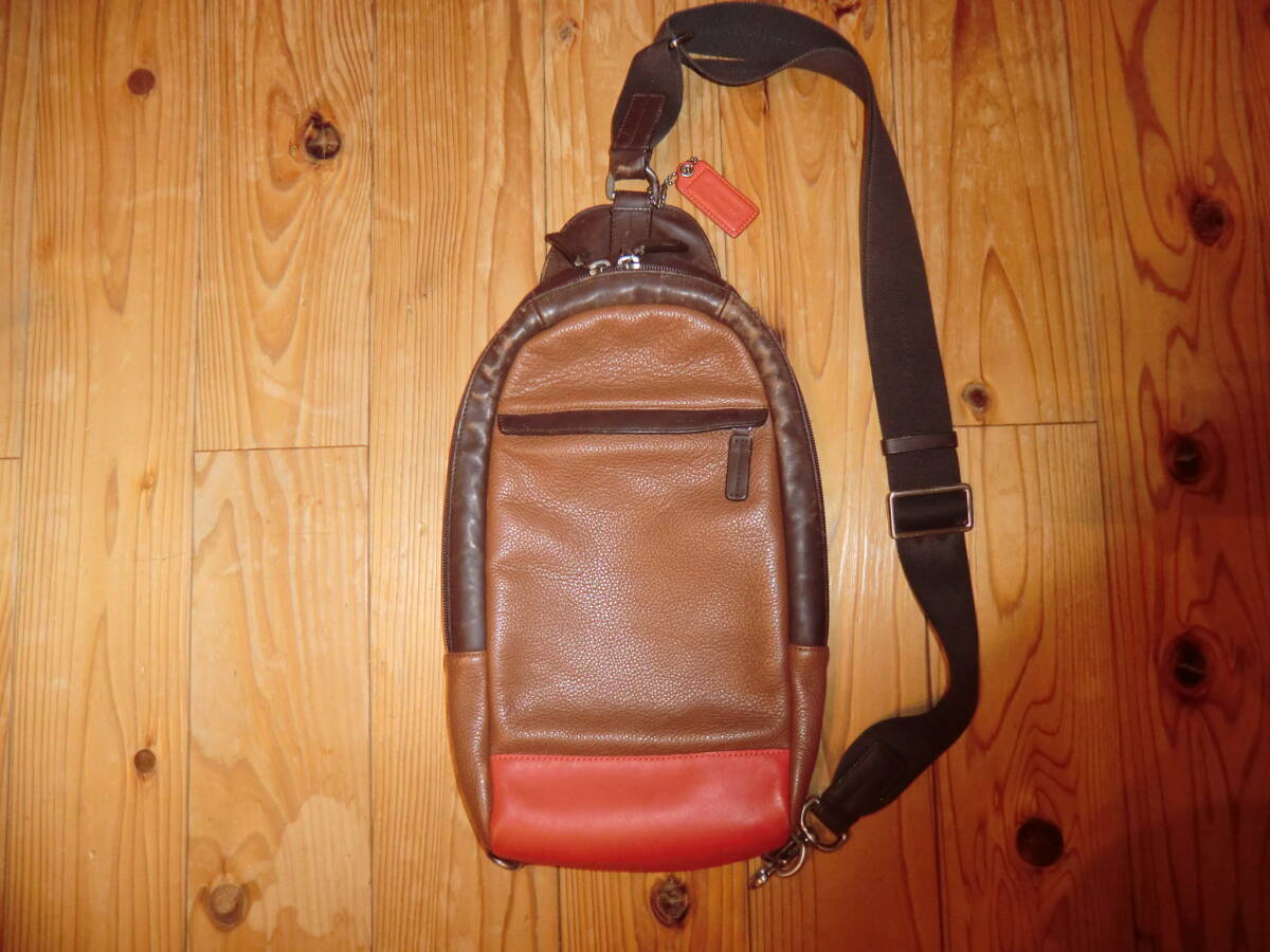 COACH コーチ レザー ボディバッグ ブラウン×オレンジ 正規品 中古品 