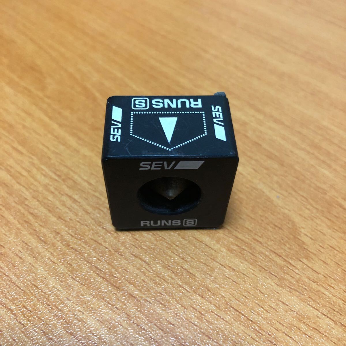 SEV S ランズS RUNS 自動車用SEV セブランズS ⁄ セブ 中古品 SEV-RUNS-