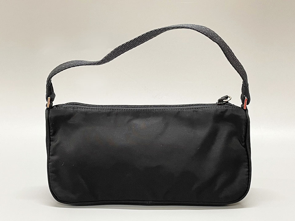 PRADA プラダ 美品 アクセサリーポーチ ミニバッグ MV633 テスート