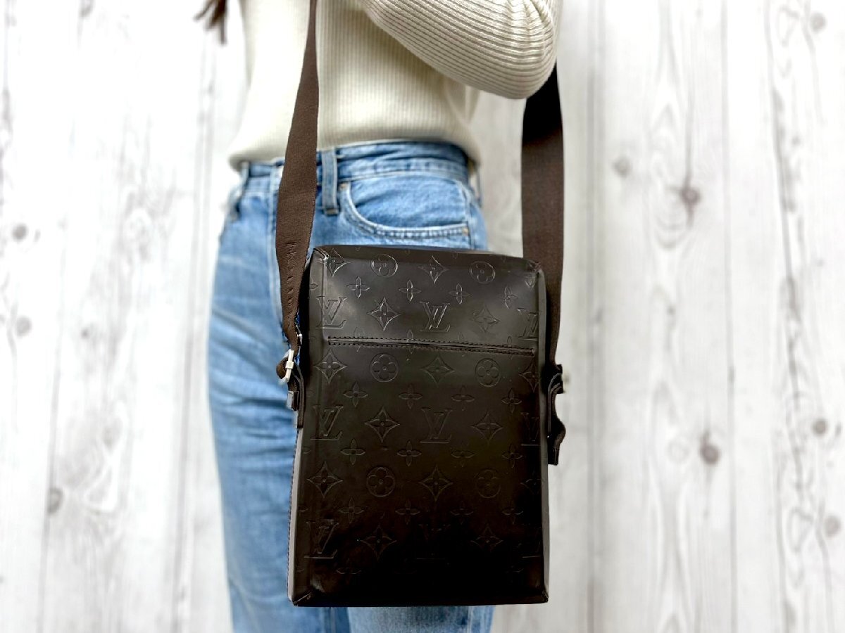 極美品 LOUIS VUITTON ルイヴィトン モノグラムグラセ ボビー カフェ 