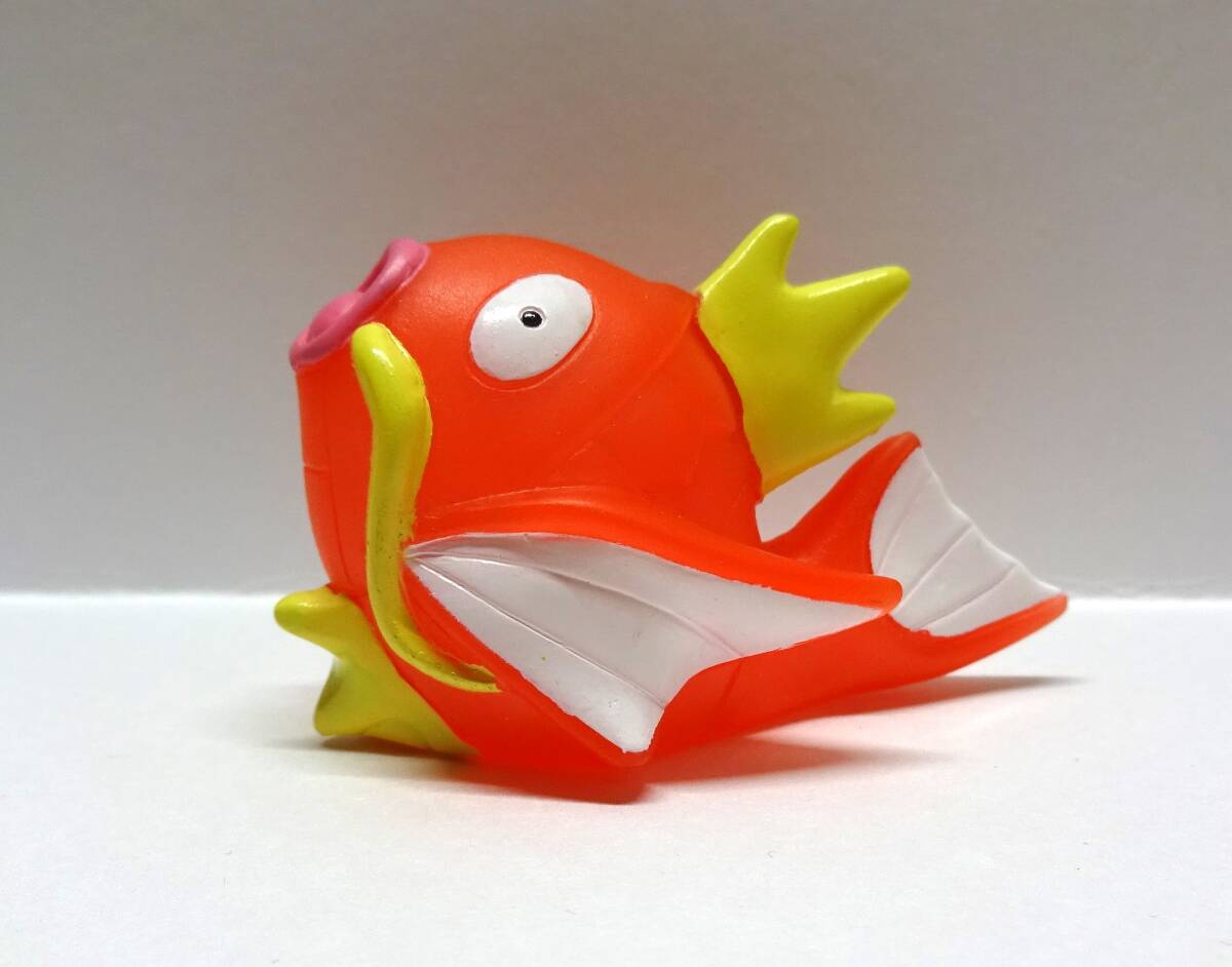 【激レア】ポケモン　コイキング　指人形　クリア ☆ポケモンキッズ コイキング（クリア）復刻シリーズ ソフビ sofubi 指