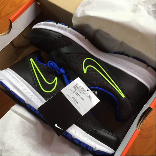 ナイキNIKEランニングシューズダウンシフター黒26.5メンズ体育祭