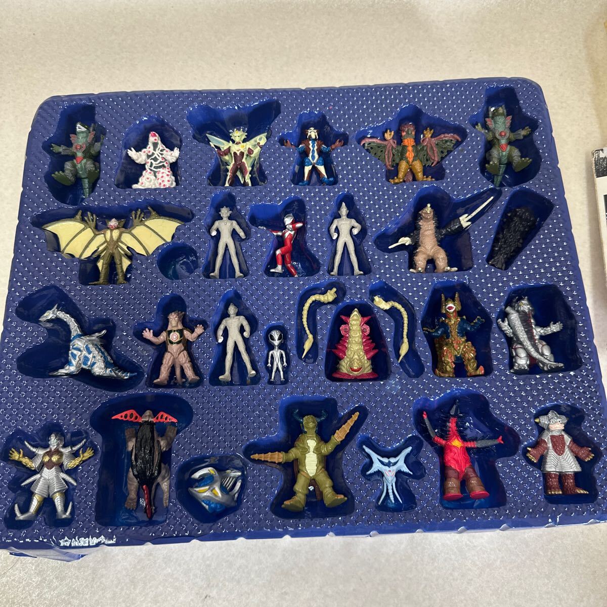 ティガモンスター超全集 PART2 バンダイ ウルトラマンティガ 【公式通販】