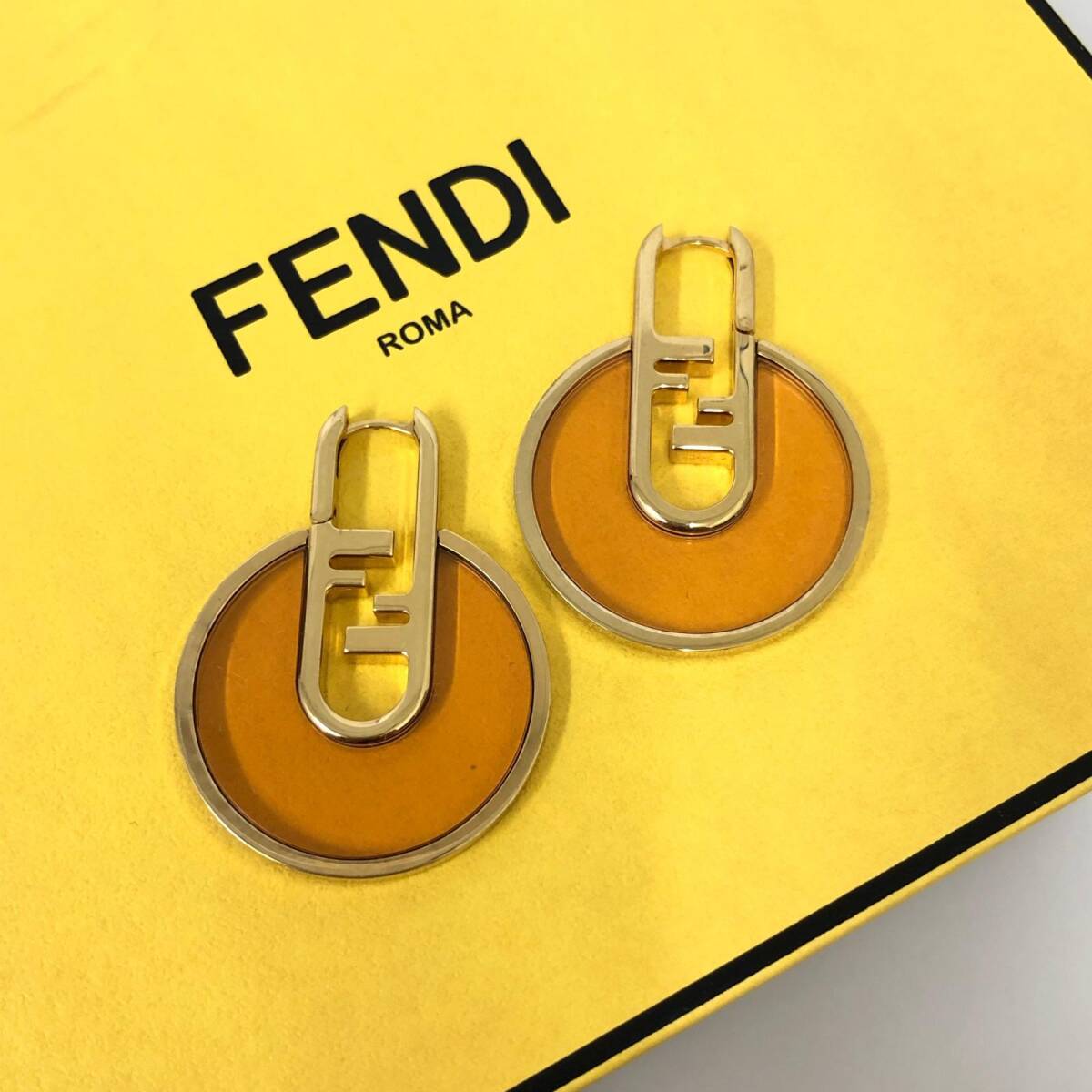 フェンディ FENDI ピアス アクセサリー オーロック ロゴ フープ 