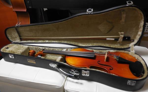 バイオリン suzuki no.300 size4/4 anno1987 調整済み