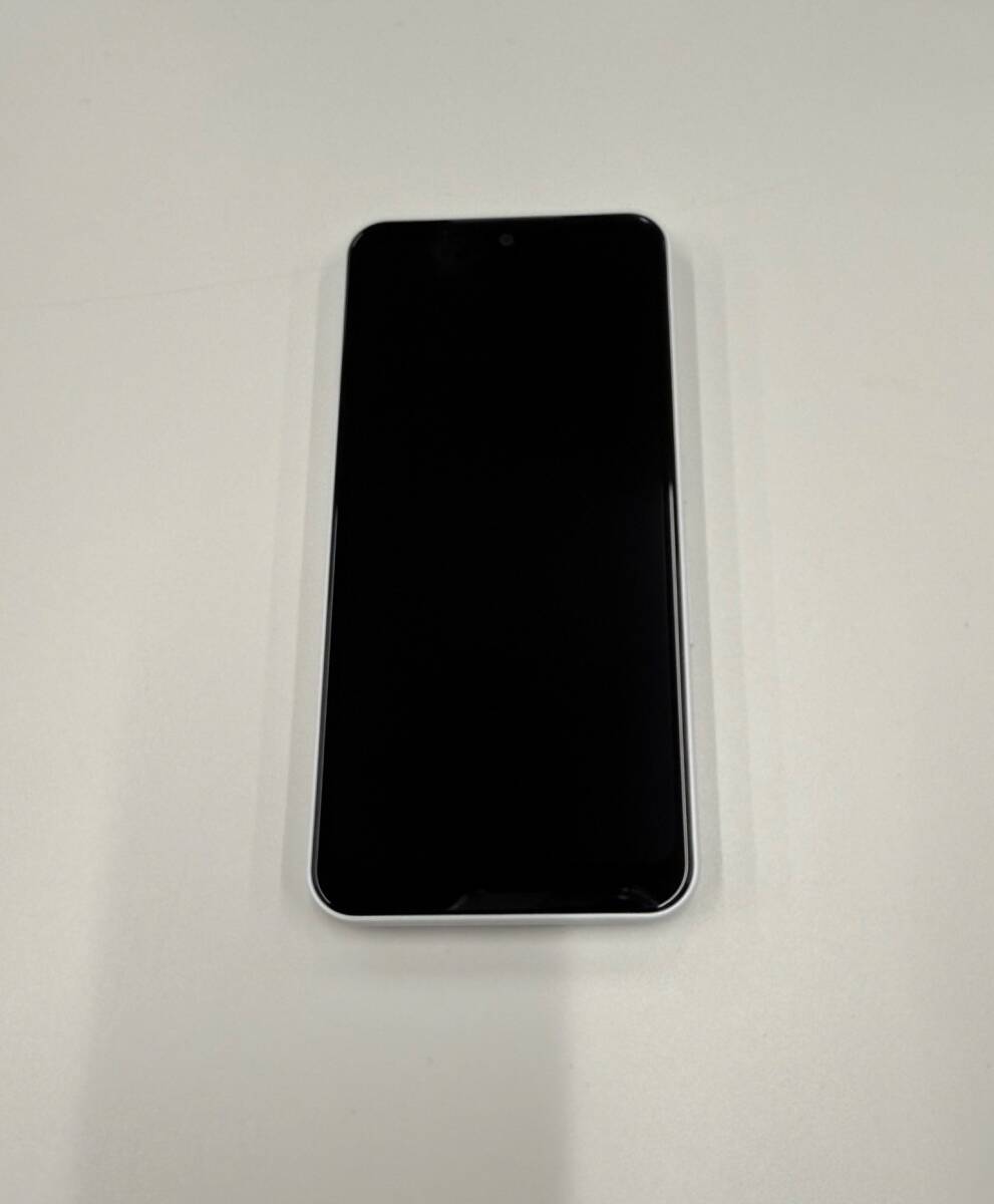 arrows We FCG01 ホワイト au 判定〇_2