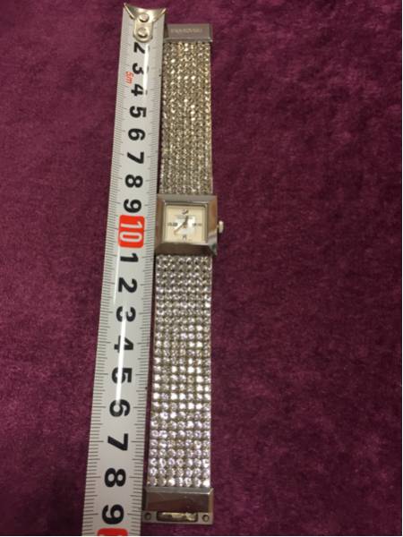 SWAROVSKI クリスタル 腕時計 スイス製 美品／オンライン売り切れ 