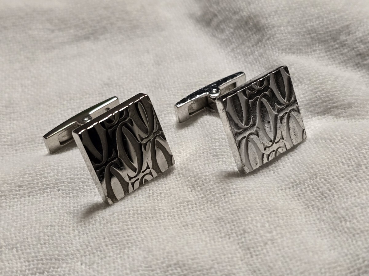 カルティエ カフス ハッピーバースデー SV スターリングシルバー カルティエ カフス ハッピーバースデー Cartier シルバー 0 2C ロゴ SV