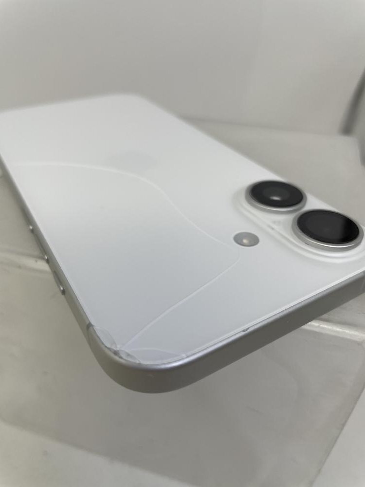 本物保証，限定セール 1034【一部ジャンク品】 iPhone16 128GB Apple