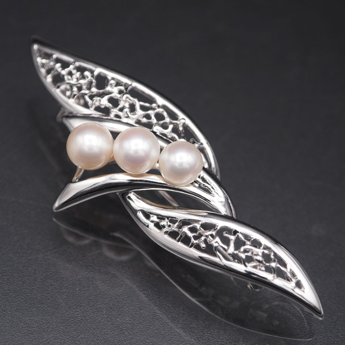 Y546 1円 タサキ 田崎 TASAKI 真珠 6.2~6.8mm3珠 パール S刻印 デザイン