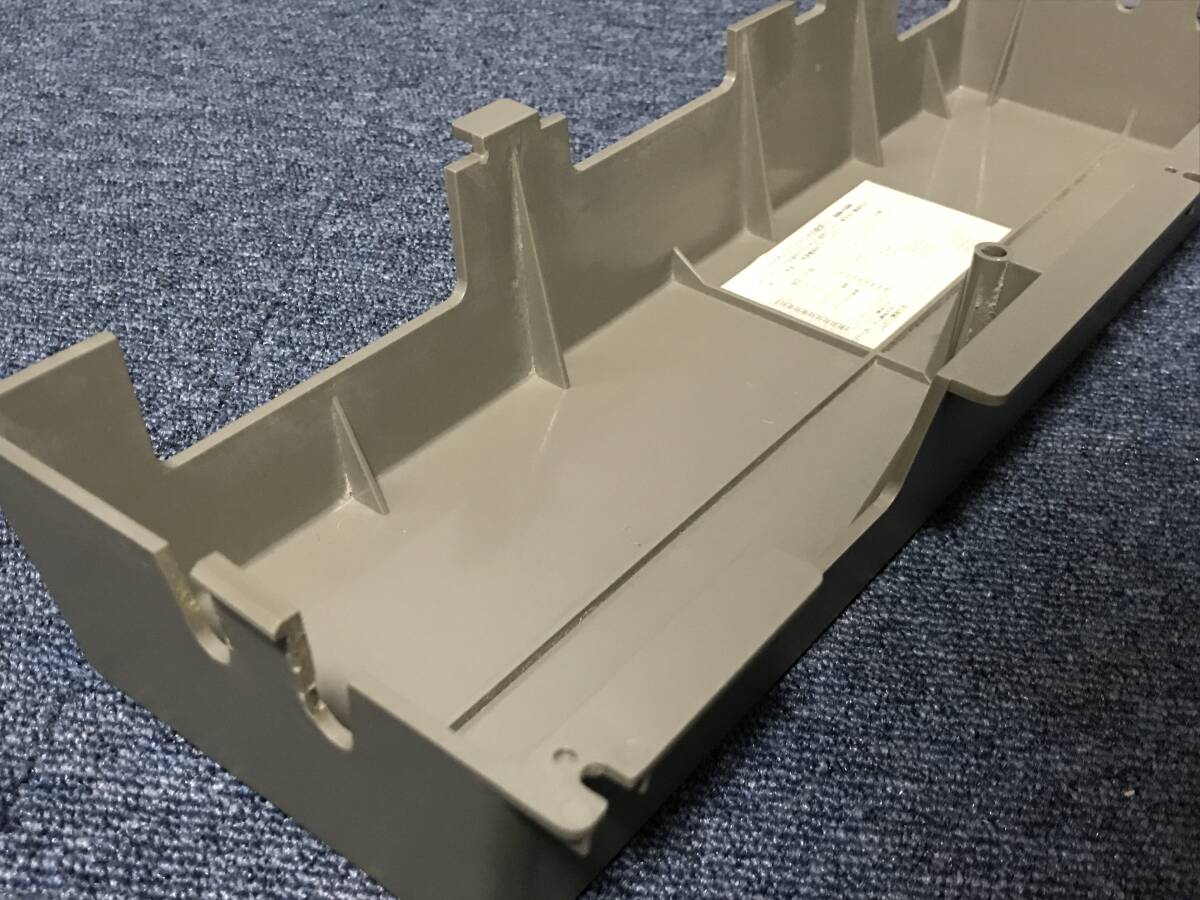 ファミコンボックス 背面カバー FAMICOMBOX_10