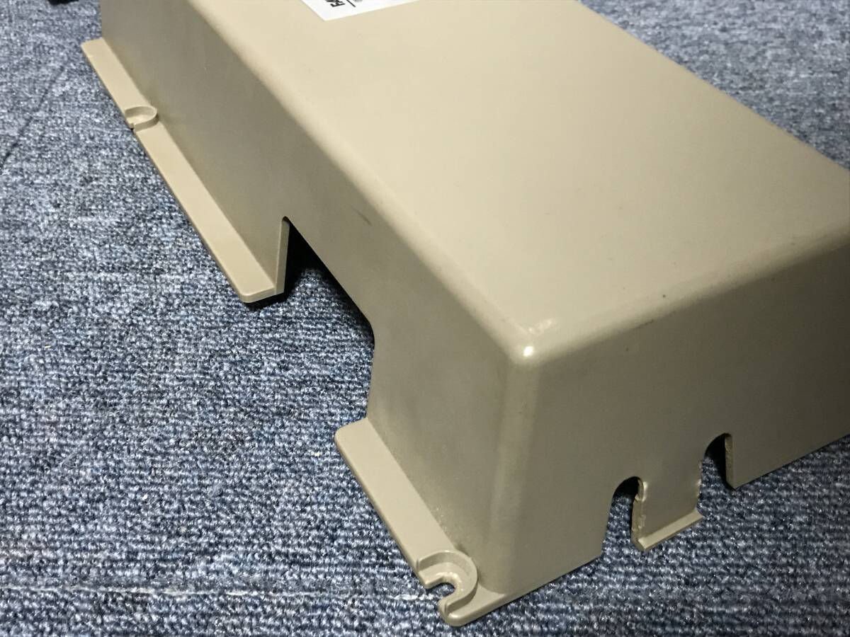 ファミコンボックス 背面カバー FAMICOMBOX_6