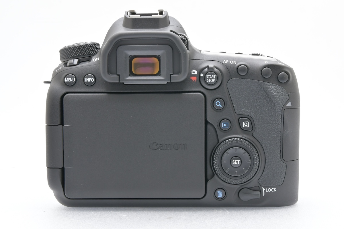 未使用 Canon EOS6D Mark II + ZOOM LENS EF 24-70mm F4 L IS USM キット キヤノン デジタル一眼レフカメラ ■31601_2
