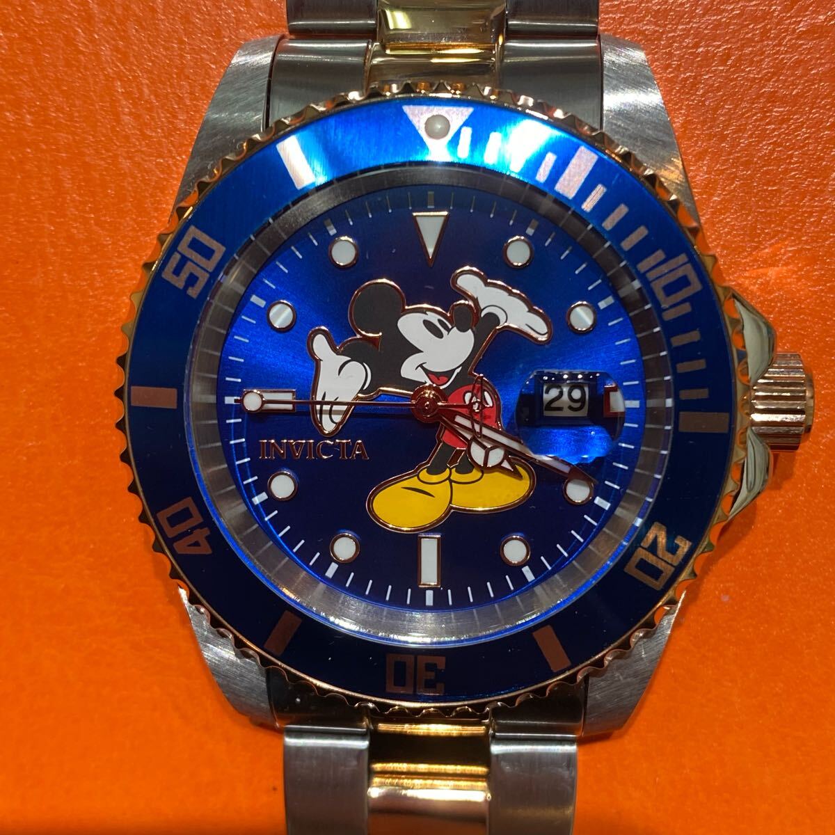 世界限定☆ミッキーマウスモデル INVICTA Disney 32383 インビクタ