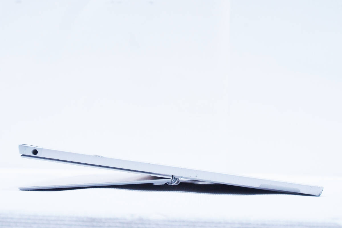 卸売 LTE 軽量薄型タブレットPC Surface Pro 5 i5-7300U RAM8GB SSD256GB 12.3型PixelSense 顔認証 Win10 訳アリ 新品キーボード追加可_4