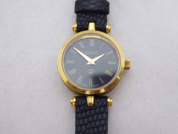 GUCCI　グッチ　レディース　ラウンドフェイス腕時計☆im