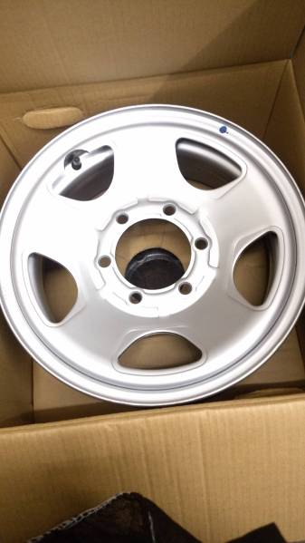 15インチスチールホイール ハイエース200系用 4本 200系 15インチ