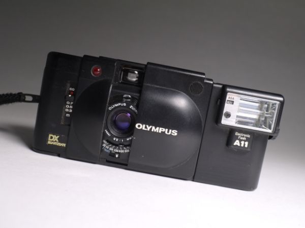 OLYNPUS オリンパス XA4 フラッシュA11 K107 ***こ案内は 【公式通販】