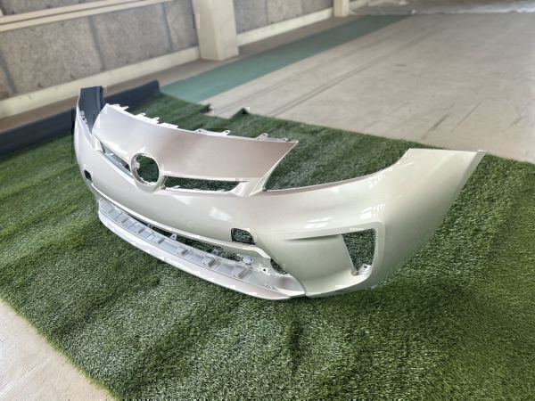 ・30系プリウス ・30プリウス 後期 ZVW30 社外 フロントバンパー シルバーメタリック 塗装 【1C-1F7】1_2