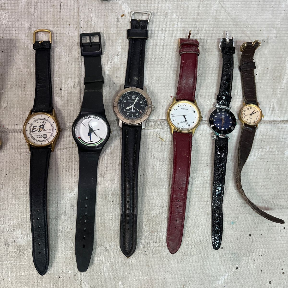 腕時計、メンズ、レディース。ブローチ、イヤリング、ネックレス、ネクタイピン、など、まとめ売り_5