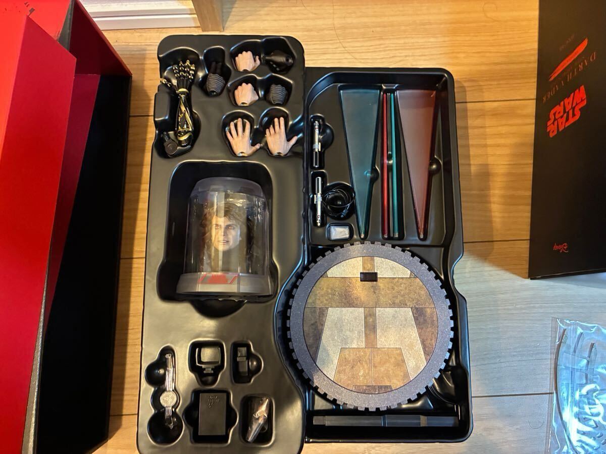 【開封済】ホットトイズ Darth Vader (Sith Apprentice) - ダースベイダー (シス・アプレンティス) - スターウォーズ セレブレーション2025_4