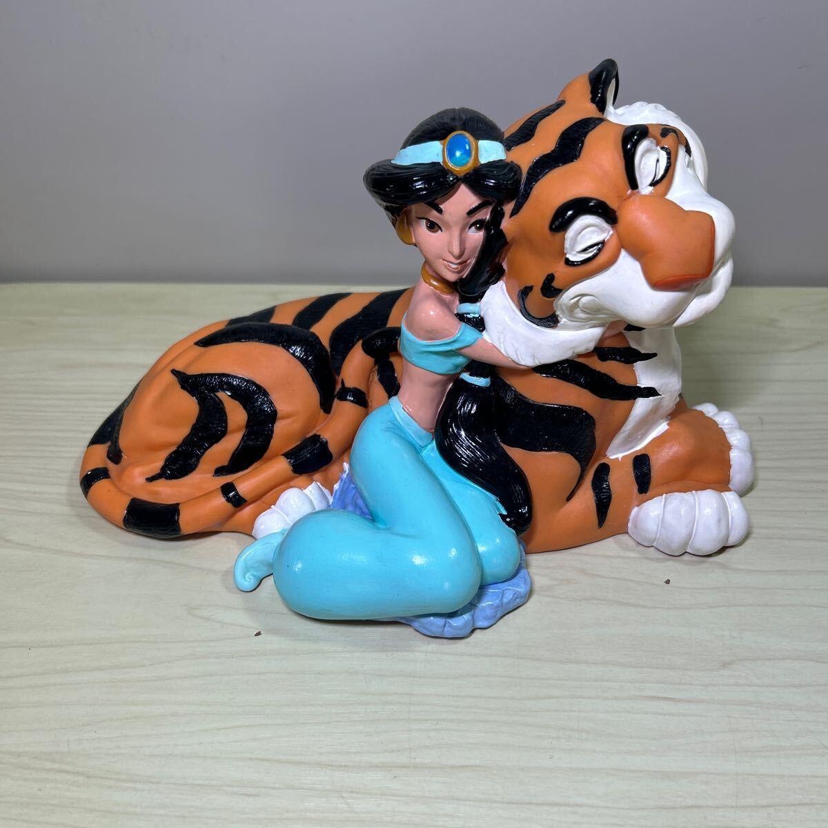 当時物 ディズニー アラジン ジャスミン ラジャー 貯金箱 ソフビ