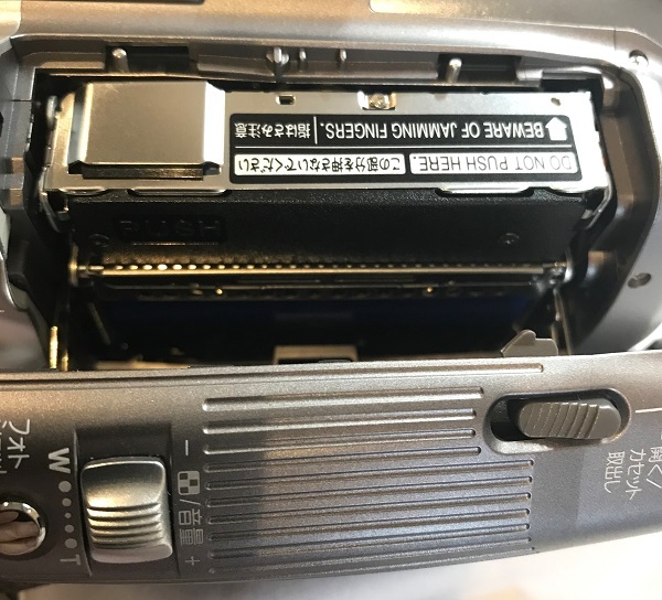 【完動品 Panasonic パナソニック MiniDV ビデオカメラ NV-GS250】 新品＆クリーニングテープ&DV（IEEE1394）ケーブル付　動作確認済_6