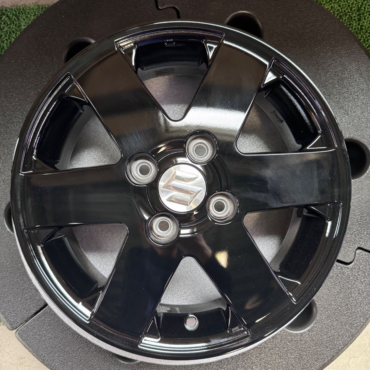 中古】ENKEI製 スズキ 軽自動車用 ワゴンRなど 純正アルミホイール 14 