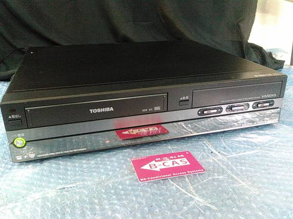 ★ TOSHIBA VARDIA VTR一体型 HDD DVDレコーダー RD-W300 ★