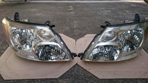 10 15系 アルファード 前期 MZ 純正 左右 ヘッドライト