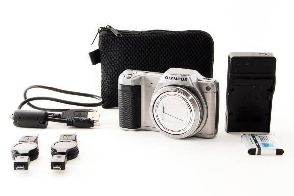 ☆新品同様☆ OLYMPUS STYLUS SZ-15 コンパクトデジタルカメラ ☆新