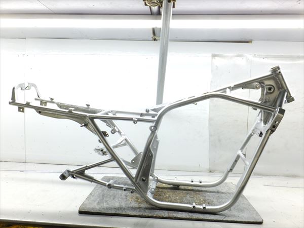 ε1001-47 スズキ GSX750S 刀 GS75X 書付フレーム 曲無