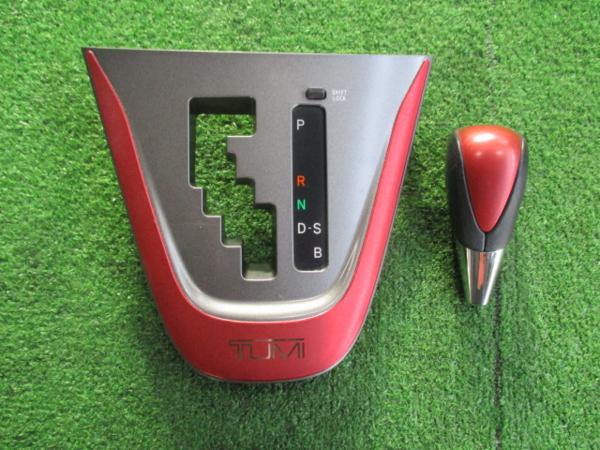 ★　トヨタ　オーリス　NZE151H　内装パネル　TUMI　★