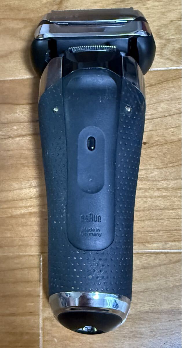 中古【美品・動作確認済】ブラウン シリーズ9 メンズ電気シェーバー