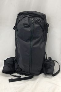 【送料無料】東京)◇Patagonia パタゴニア ダート ローマー バックパック 20L ブラック 4