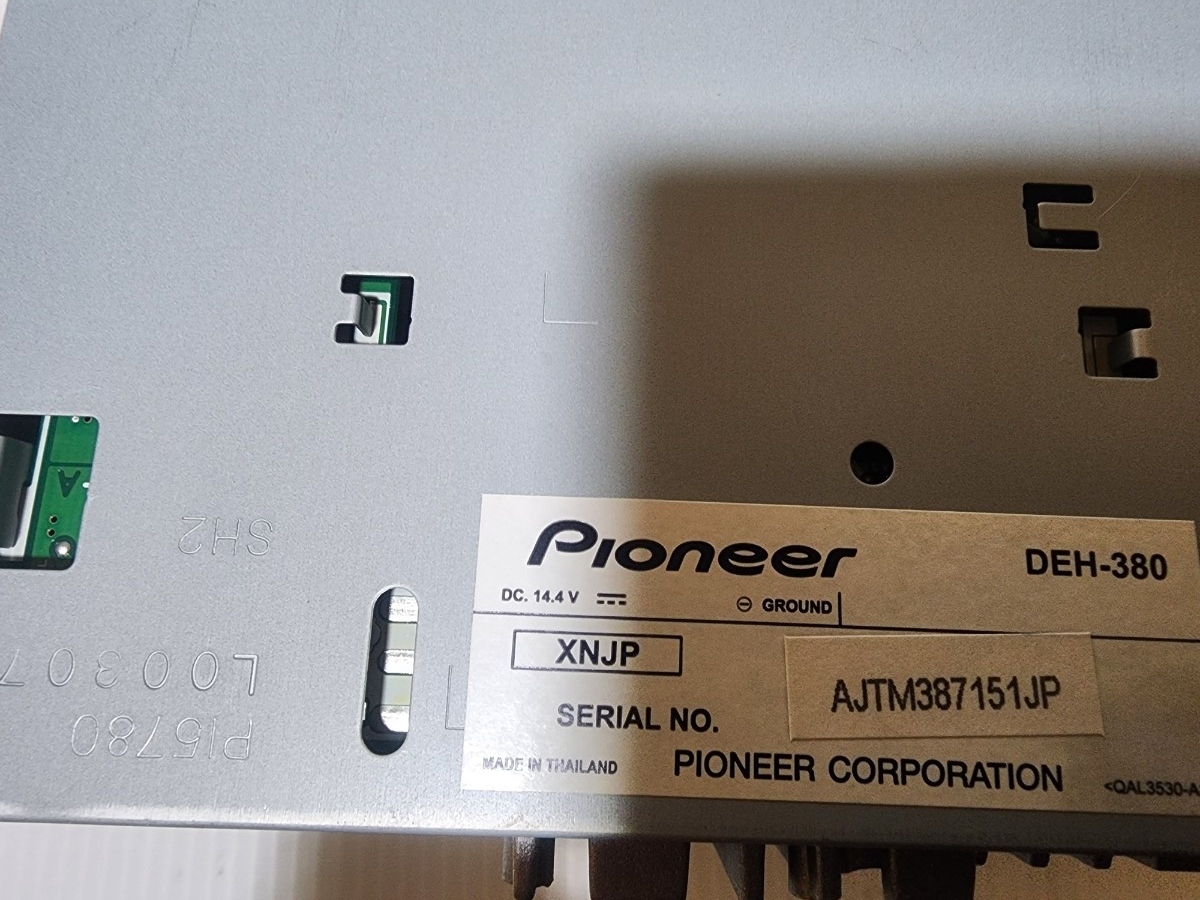 carrozzeria・ DEH-380・ CD・ AUX・ USB・ 1DIN・小物入れサービス【中古品】_6