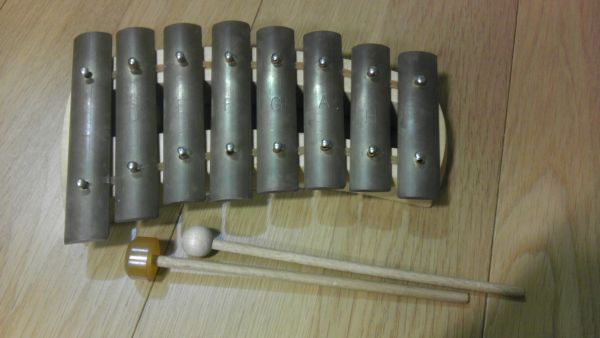 アウリス社シロフォンダイヤトニック8音 シュタイナー