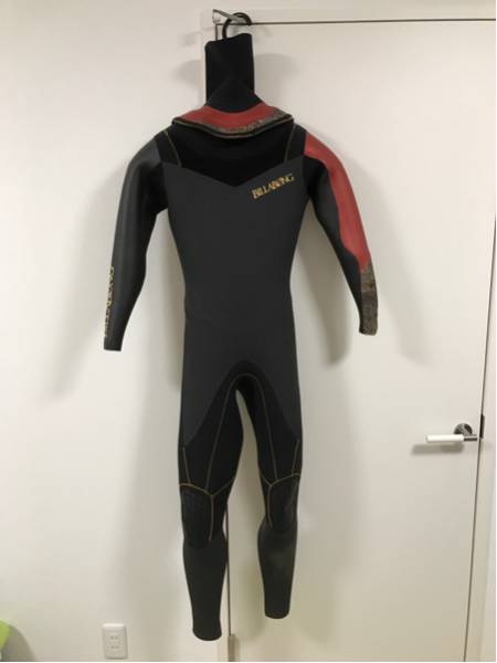Billabong ビラボン セミドライ ブラック レッド ヒョウ柄 BILLABONG